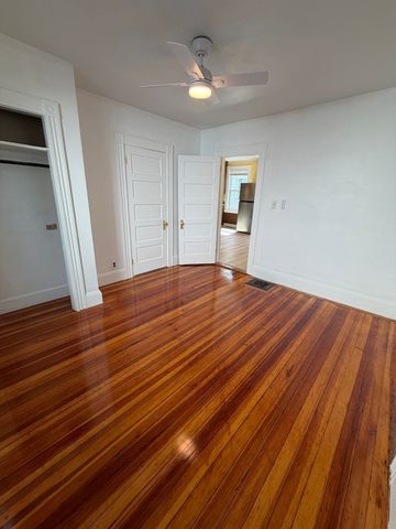 87 Howard St 1, Waltham, MA 02451