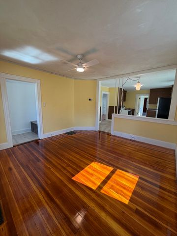 87 Howard St 1, Waltham, MA 02451