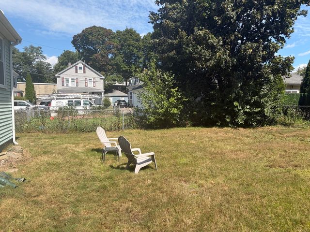 87 Howard St 1, Waltham, MA 02451