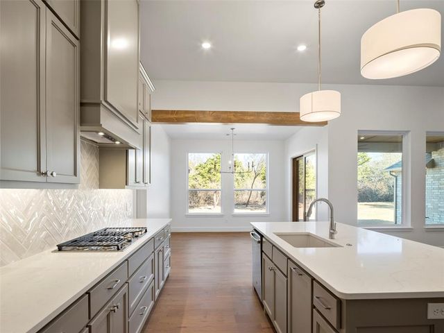 9217 SW 92nd Street, Mustang, OK 73064