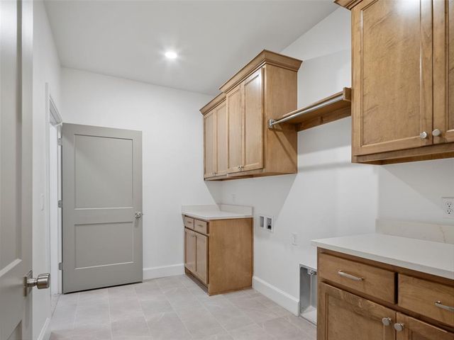 9217 SW 92nd Street, Mustang, OK 73064