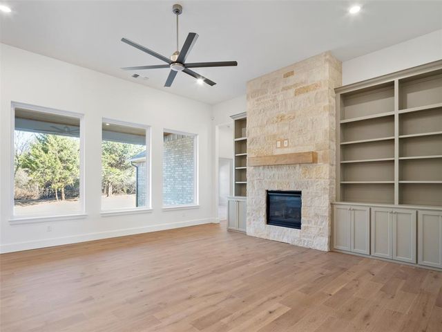 9217 SW 92nd Street, Mustang, OK 73064