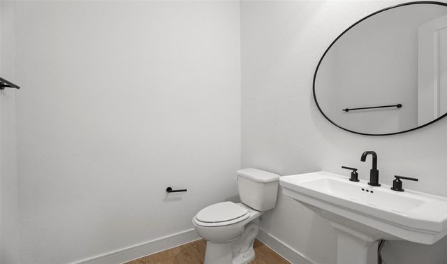 1913 N Wildflower Drive, Deer Park, TX 77536