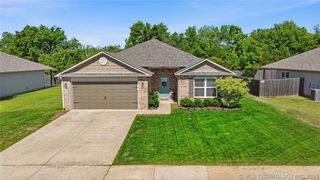 10714 N 100th East Avenue, Owasso, OK 74055