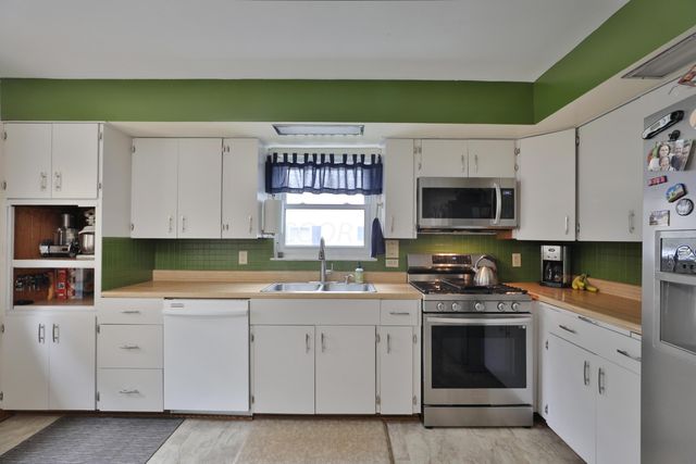 714 Island Court, Columbus, OH 43214