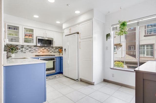 984 Goodacre Lane, San Jose, CA 95125
