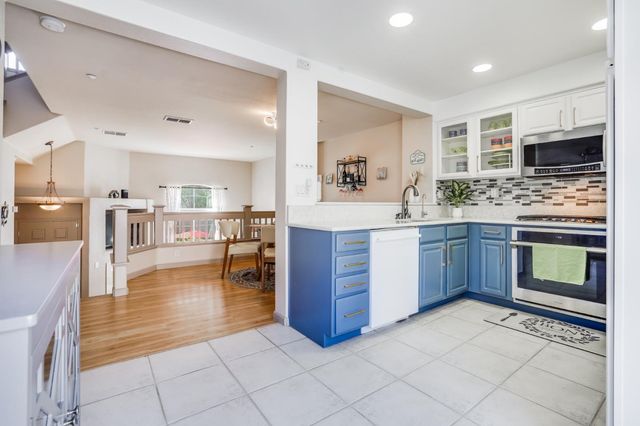 984 Goodacre Lane, San Jose, CA 95125