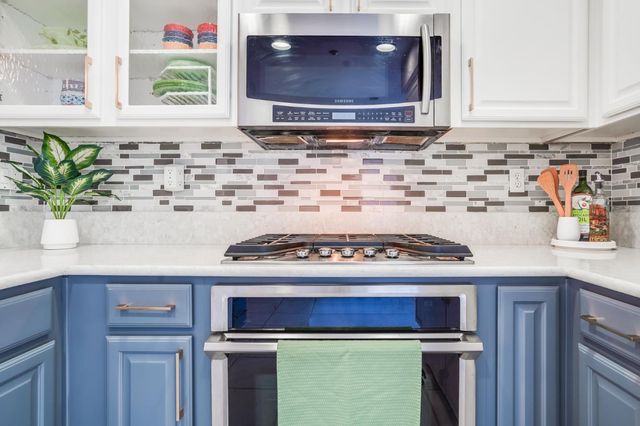 984 Goodacre Lane, San Jose, CA 95125