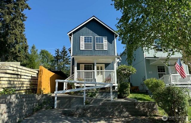 6414 NE Fern Street, Suquamish, WA 98392