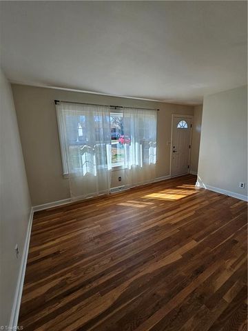 338 Hamilton Avenue, Winston-salem, NC 27107