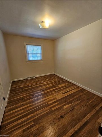 338 Hamilton Avenue, Winston-salem, NC 27107