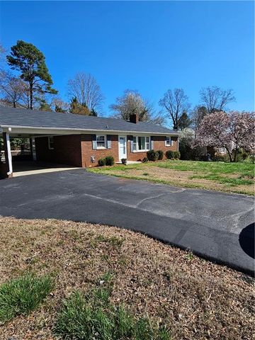 338 Hamilton Avenue, Winston-salem, NC 27107