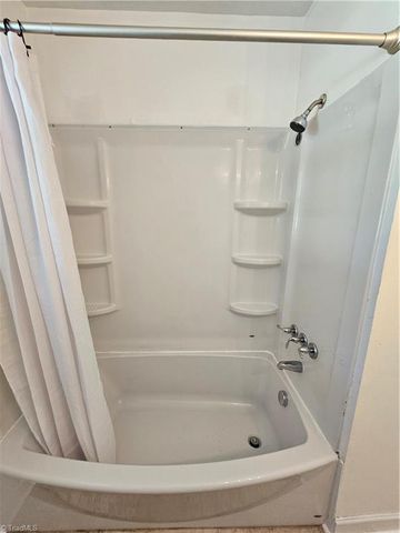 338 Hamilton Avenue, Winston-salem, NC 27107