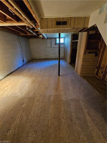 338 Hamilton Avenue, Winston-salem, NC 27107