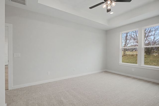 328 Black Bear Drive, Mount Pleasant, TN 38474