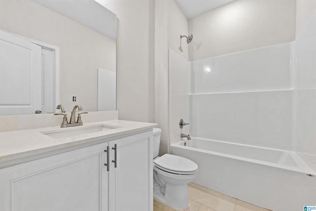 5438 HAYES COVE WAY, Trussville, AL 35173