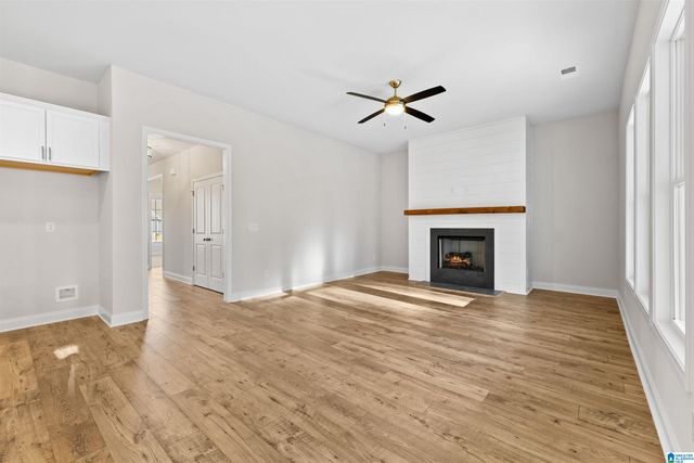 5438 HAYES COVE WAY, Trussville, AL 35173