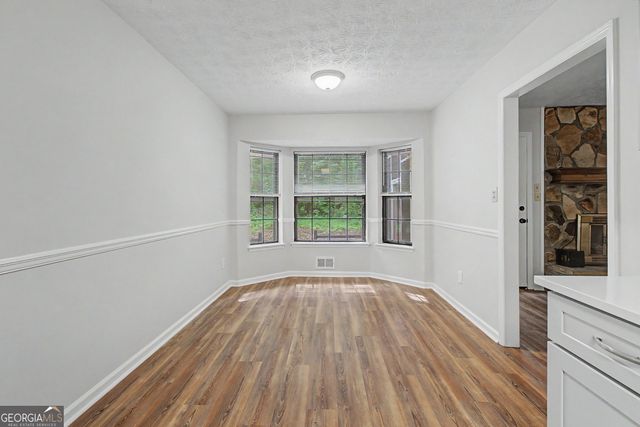 260 Mimosa Drive, Fayetteville, GA 30214