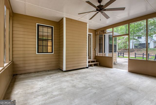 260 Mimosa Drive, Fayetteville, GA 30214