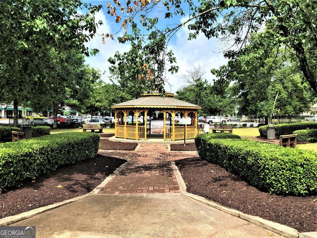 260 Mimosa Drive, Fayetteville, GA 30214