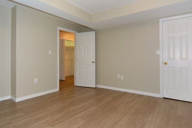 12 Roach St 1, Boston, MA 02125