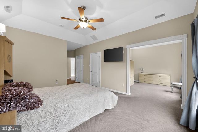 100 SMORTZ LN, Glassboro, NJ 08028