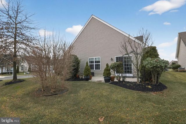 100 SMORTZ LN, Glassboro, NJ 08028