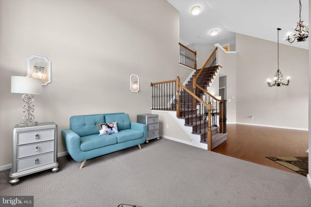 100 SMORTZ LN, Glassboro, NJ 08028