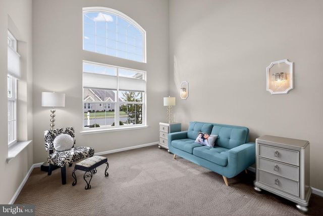 100 SMORTZ LN, Glassboro, NJ 08028