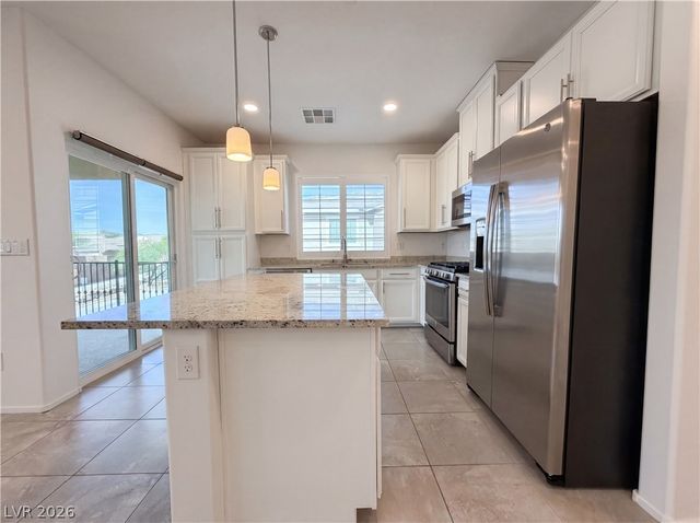 8457 Insignia Avenue 106, Las Vegas, NV 89178