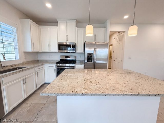 8457 Insignia Avenue 106, Las Vegas, NV 89178