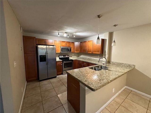 5614 BLUEBERRY Court 173, Lauderhill, FL 33313