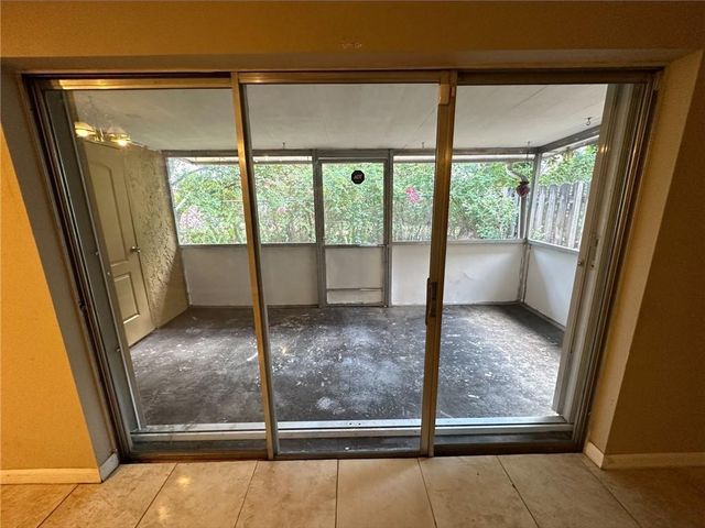 5614 BLUEBERRY Court 173, Lauderhill, FL 33313