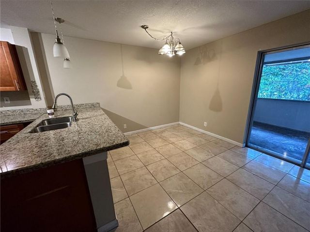 5614 BLUEBERRY Court 173, Lauderhill, FL 33313