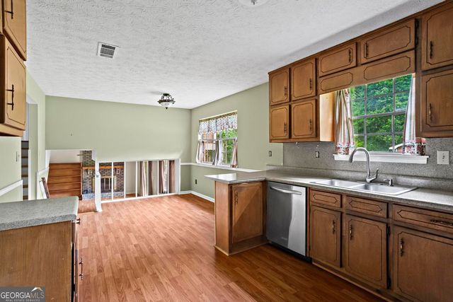 140 Carriage Circle, Stockbridge, GA 30281