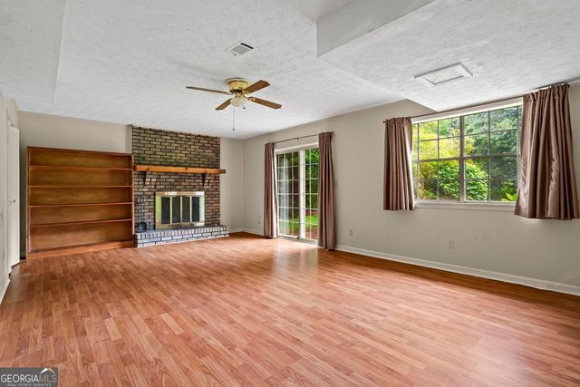 140 Carriage Circle, Stockbridge, GA 30281