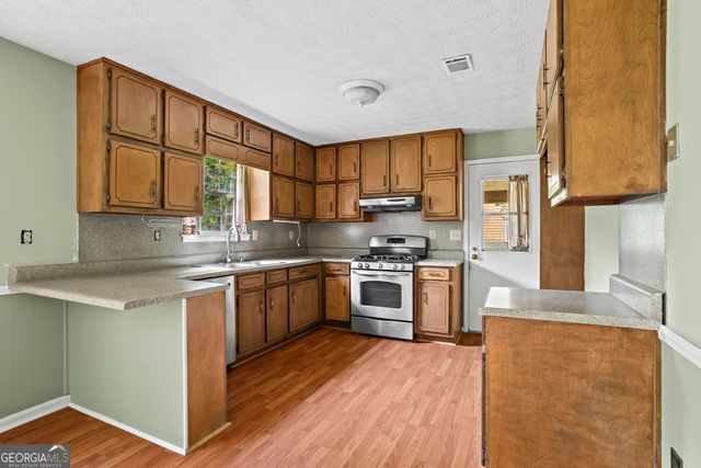 140 Carriage Circle, Stockbridge, GA 30281