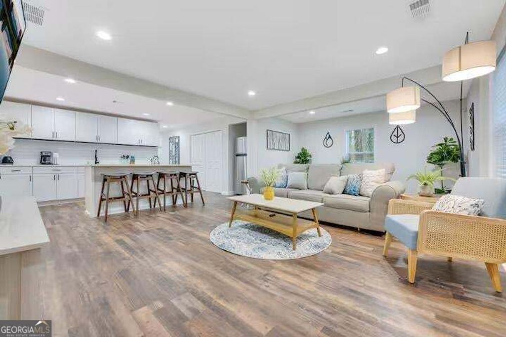 2841 Waters Road SW, Atlanta, GA 30354 — photo 4