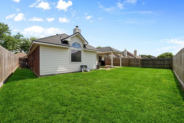 21542 Sullivan Forest Drive, Porter, TX 77365