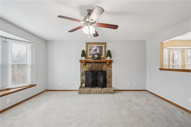 8418 N Park Court, Kansas City, MO 64155