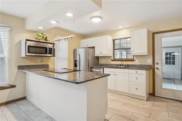 8418 N Park Court, Kansas City, MO 64155