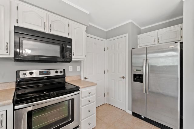 1899 Morning Dove Court, Hebron, KY 41048