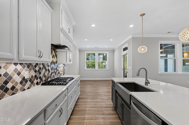 1300 Commons Ford Place, Apex, NC 27539