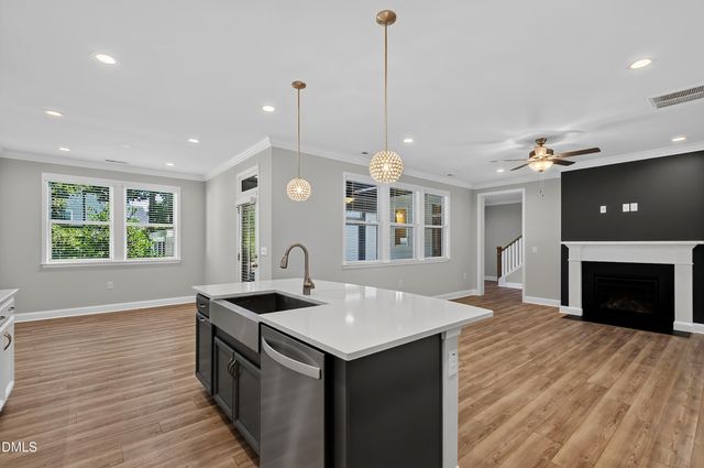 1300 Commons Ford Place, Apex, NC 27539