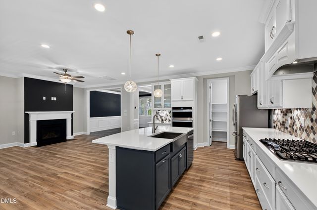 1300 Commons Ford Place, Apex, NC 27539