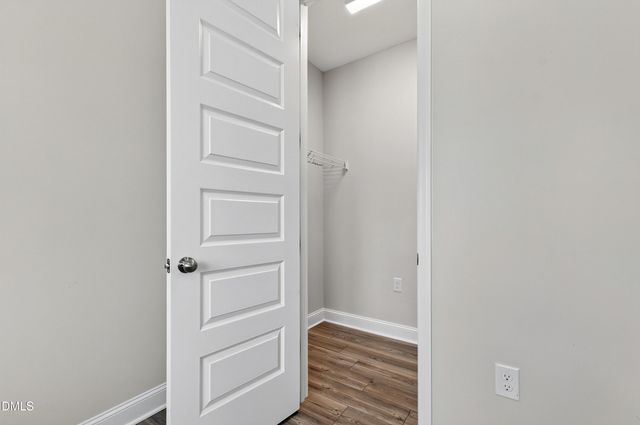 1300 Commons Ford Place, Apex, NC 27539