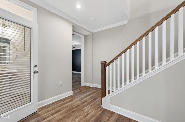 1300 Commons Ford Place, Apex, NC 27539