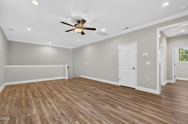 1300 Commons Ford Place, Apex, NC 27539