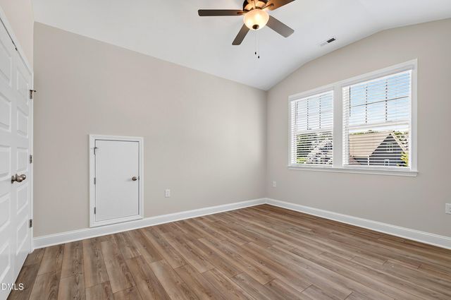 1300 Commons Ford Place, Apex, NC 27539