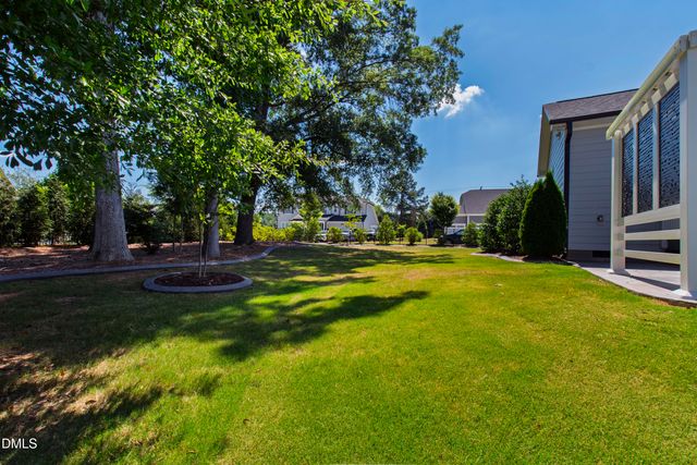 1300 Commons Ford Place, Apex, NC 27539